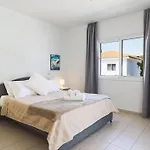 Luxvillasrentals * 圣纳帕