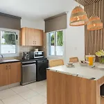 Luxvillasrentals Villa Ayia Napa