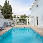 Luxvillasrentals