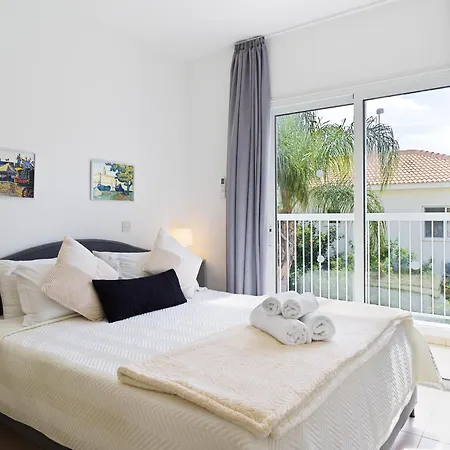 Luxvillasrentals Villa *