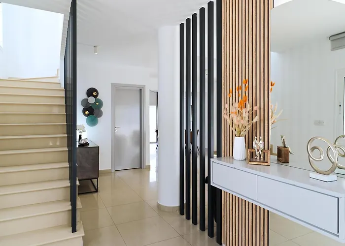 Luxvillasrentals Villa