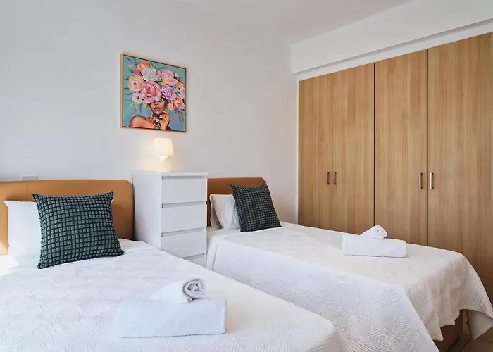 Villa Luxvillasrentals *